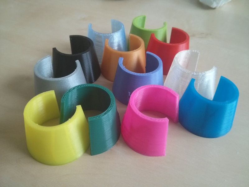 Datei:United colors of 3d printing.jpg
